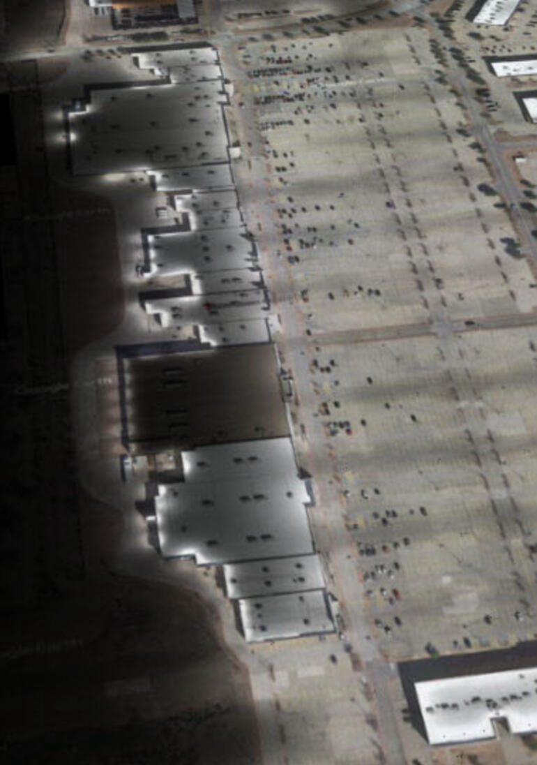 Office Parking Lot Lighting